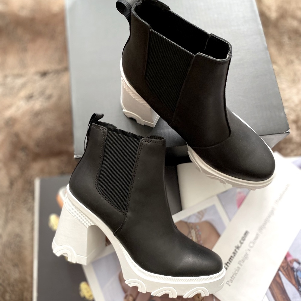 Sorel Brex Heel Chelsea Bootie - Picture 8 of 16